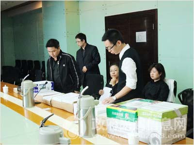 机房空调目前成为中央国家机关空调协议供货最新采购品目。摄影/贾静龙